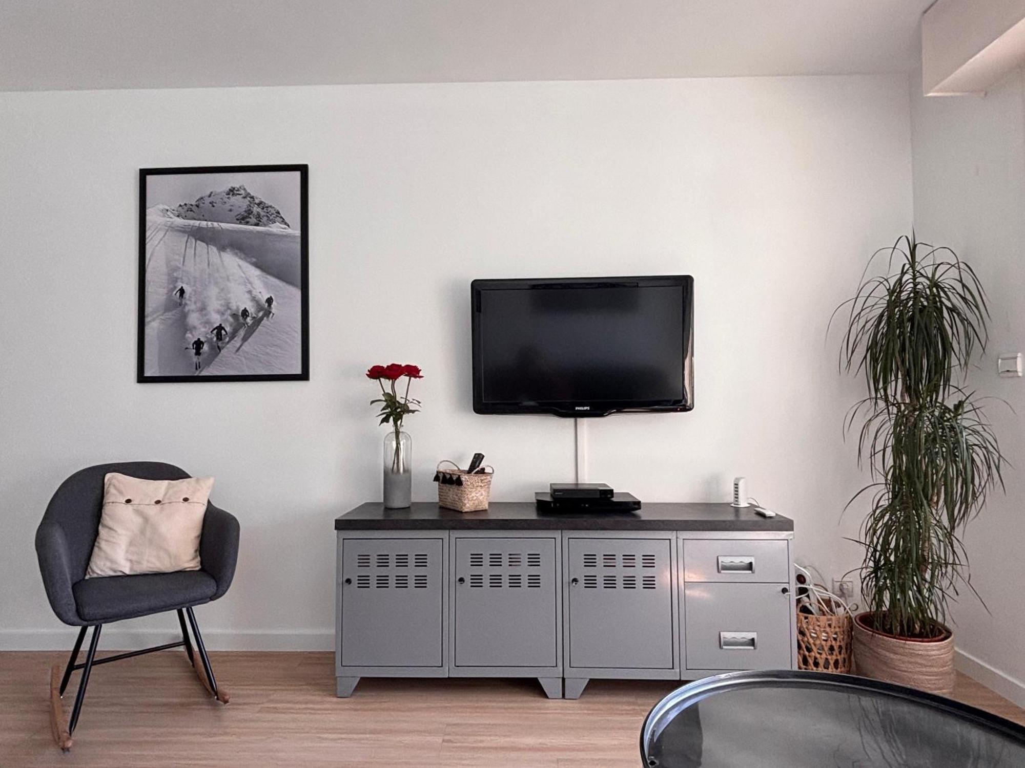 Apartament Agreable 2 Pieces Au Coeur De Thônes Zewnętrze zdjęcie